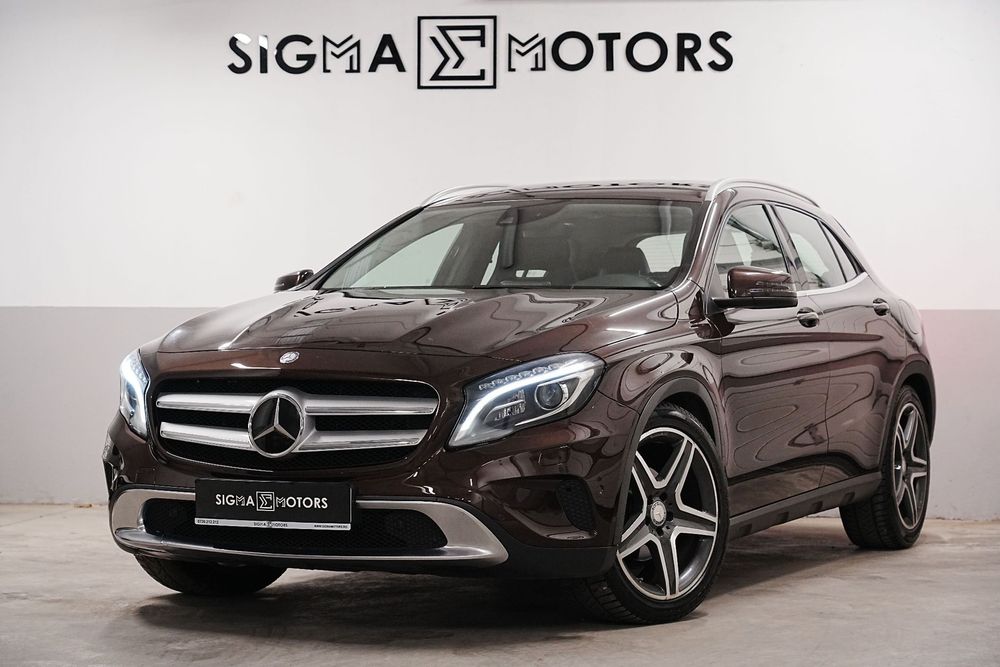 Mercedes-Benz GLA 220d 4x4 Garantie 2 Ani / Camera / Memorii / LED / HarmanKardon / AMG
