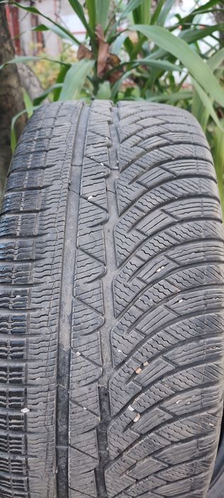 Cauciucuri de iarna 225.40.18 Michelin Alpin