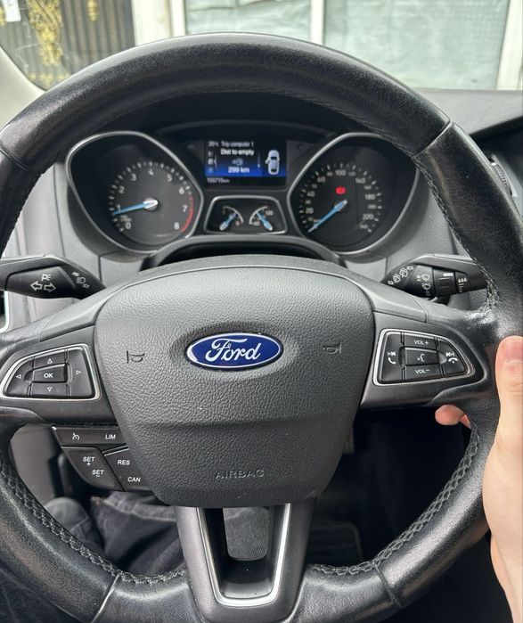 Vand Ford Focus, stare buna, al doilea proprietar