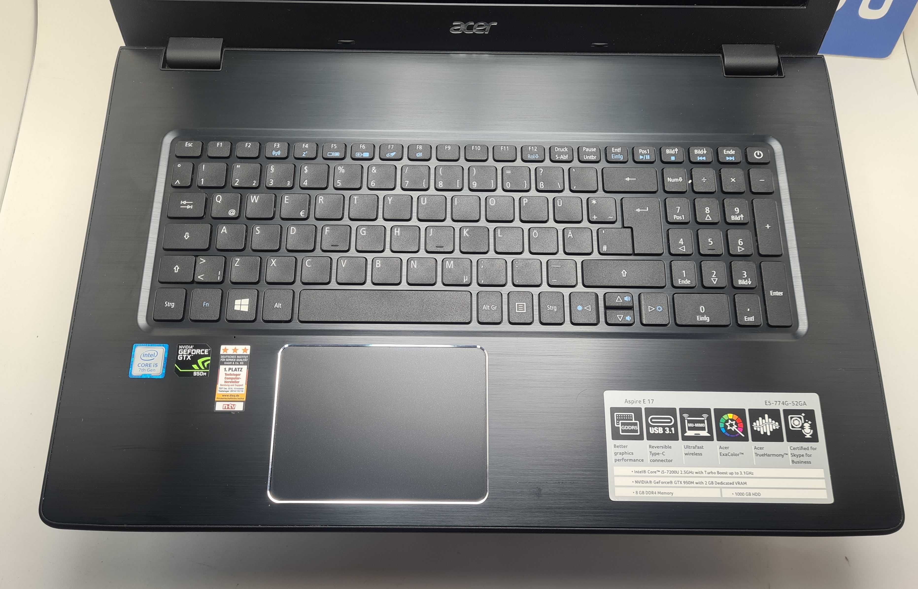 Acer Aspire E17 E5-774G  i5 7200U/8GB/250SSD/1TB HDD/GTX 950-2GB