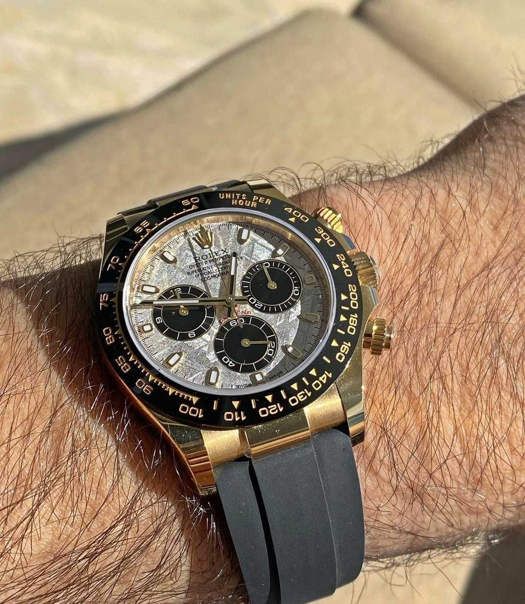 Часовници Rolex Daytona Meteorite каучук / злато