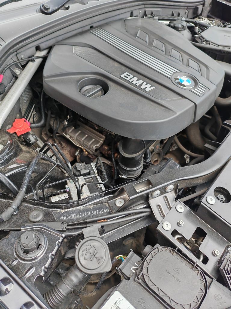 Dezmembrez bmw x3 f25