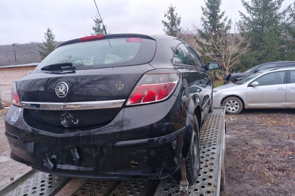 Stopuri Stop tripla dreapta Opel Astra H GTC 2004-2010