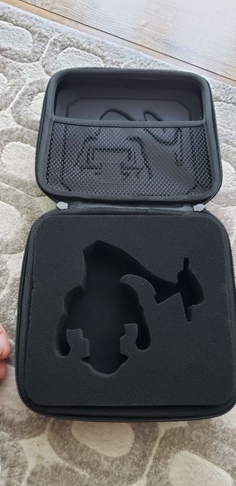 Кутия с цип за макара