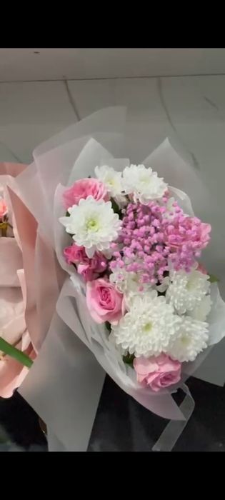 Продается красивый большой букет