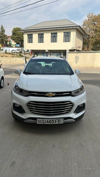 Tracker 1 Premier Full