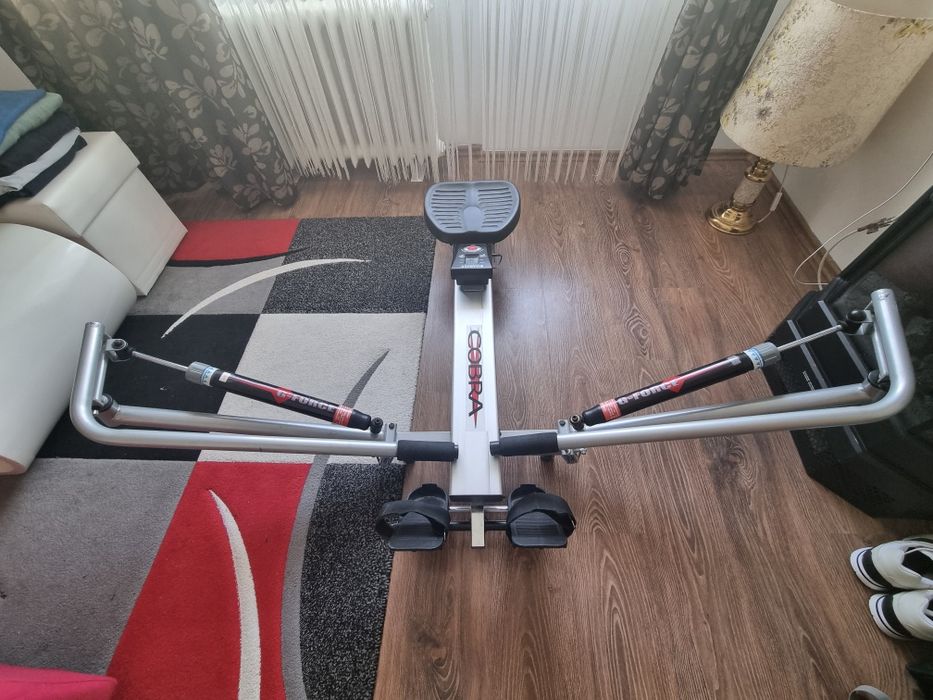 Aparat de văslit Aparat fitness