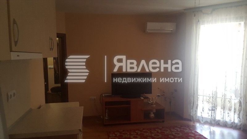 Двустаен апартамент за краткосрочно наемане