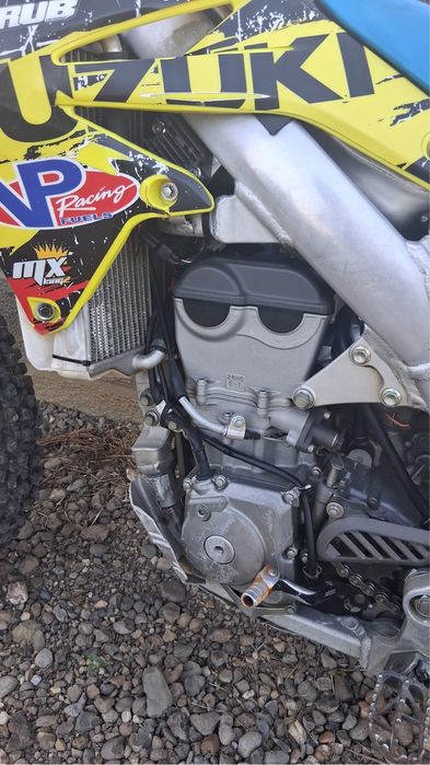!!Vand suzuki rmz 450!!