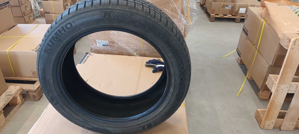 Anvelope  piese auto