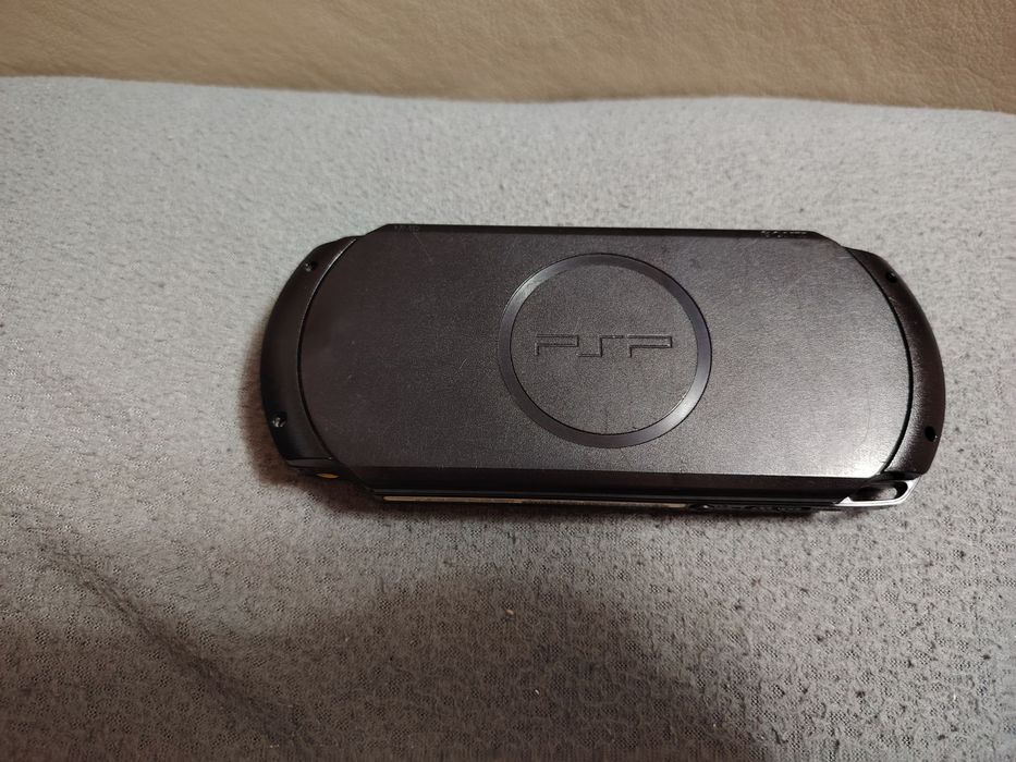 Psp E1004 street