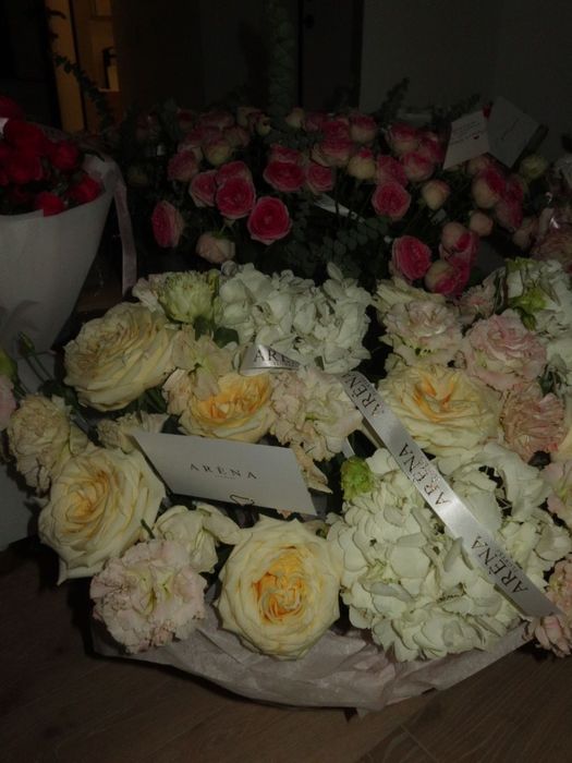 Цветы свежие/бу  г.Алматы