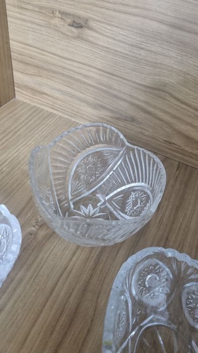 Продаются хрустальные вазы