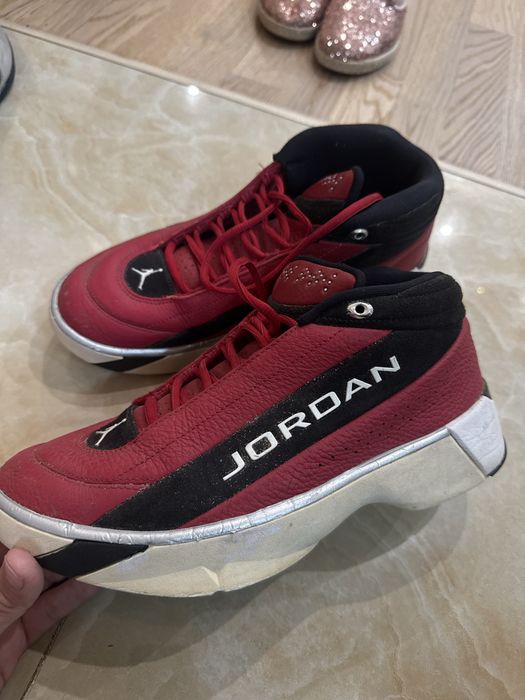 Кроссовки Nike JORDAN 41 размер 26,5 см