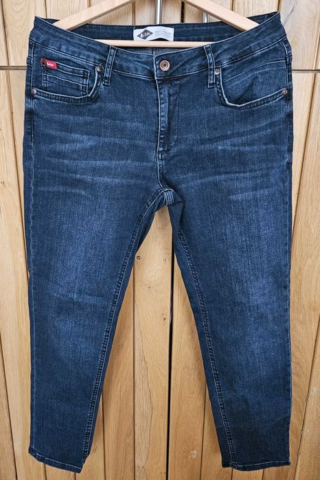 Дънки Lee Cooper