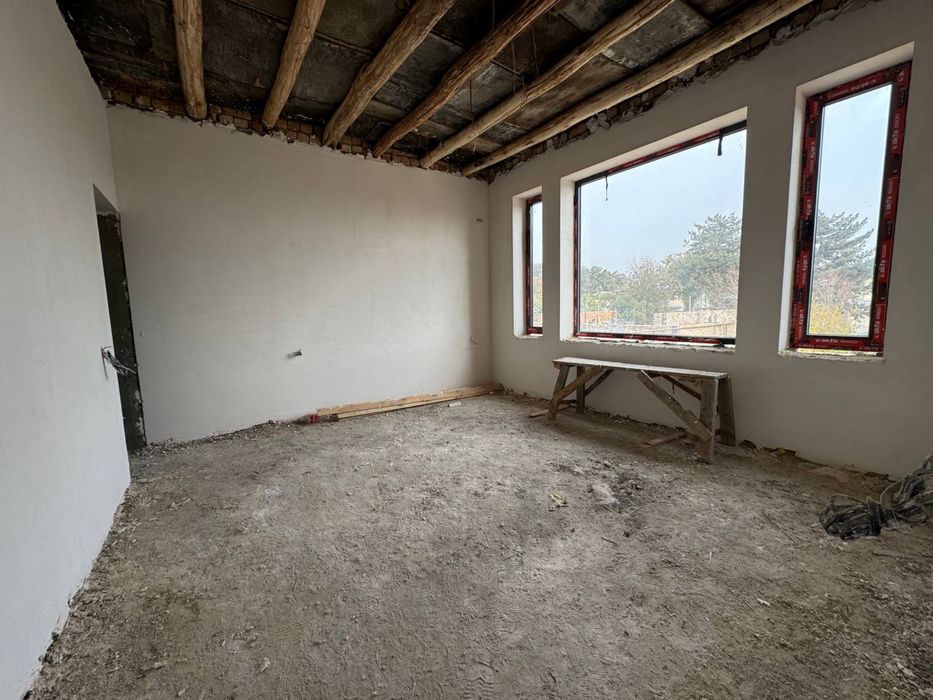 Срочно продается Коттедж МирзоУлугбекский р-н Махалля Амира Темура