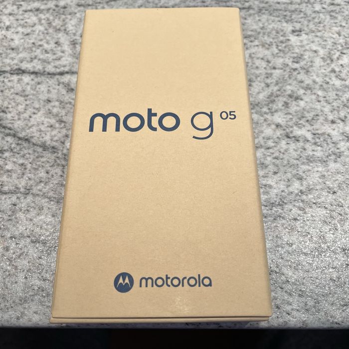 Motorola moto g05 - нов