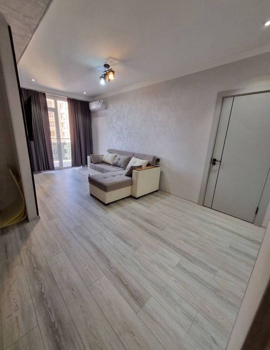 Сдается 2 ком Юнусабад 6 квартал. ЖК Хонсарой