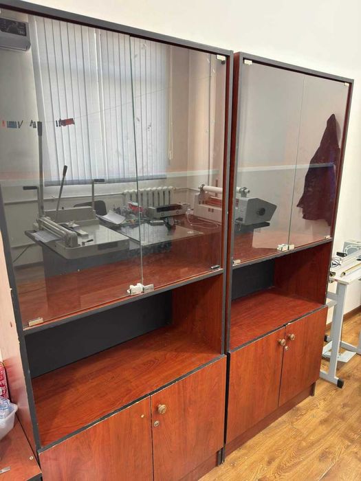 Продаётся мебель из офиса