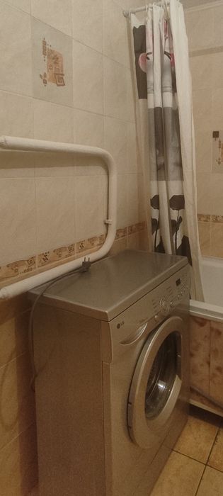 Продам стиральную машину