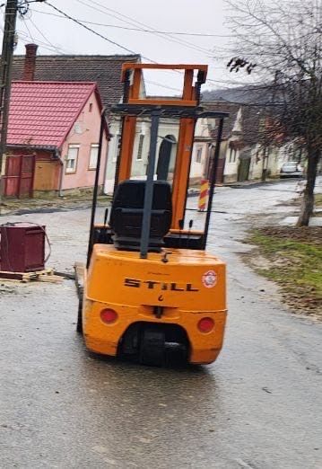 Vând Motostivuitor Electric