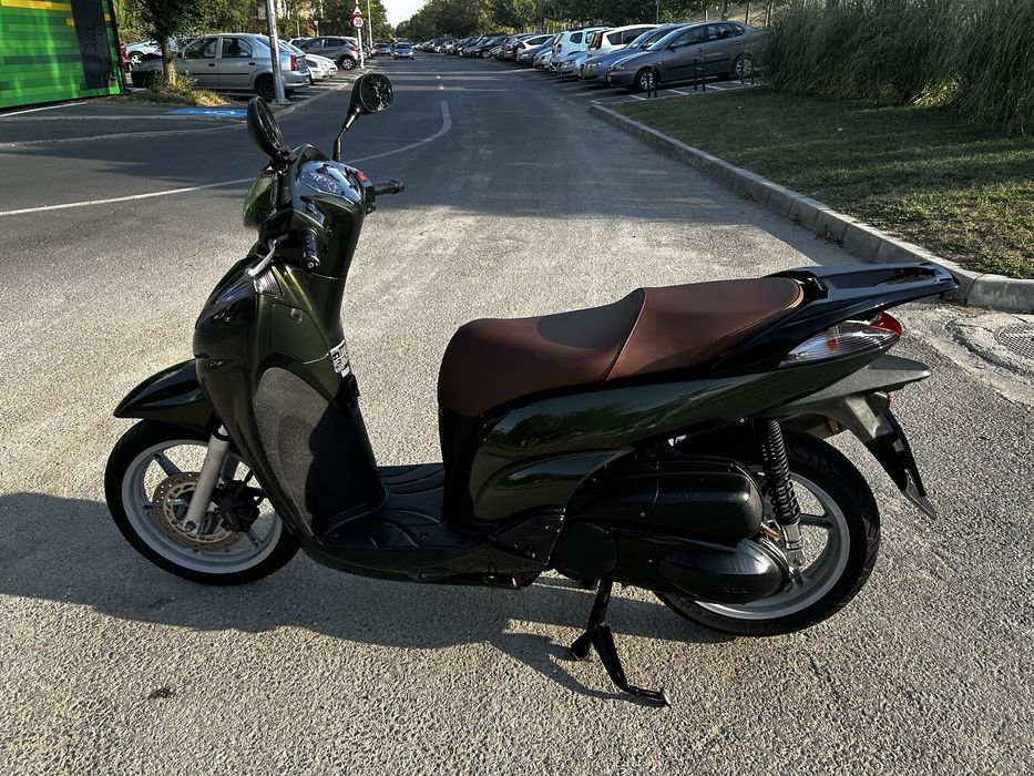 Scuter Honda SH300i 2007, Transmisie Malossi, Toba Akrapovic