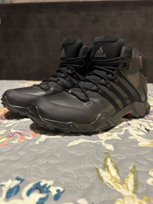 Оригинальные Кроссовки Adidas CW AX2 BETA MID