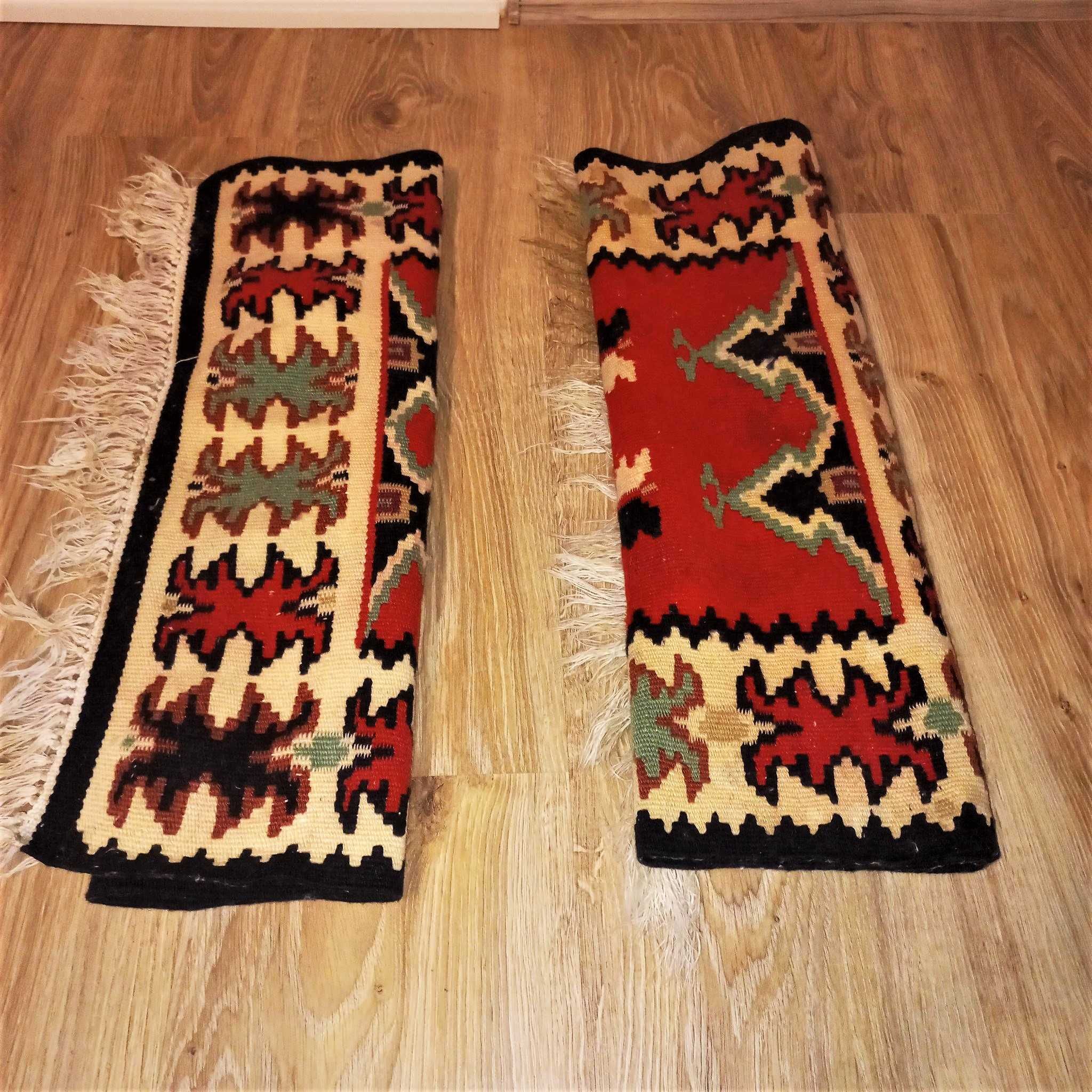 Чипровски малки килимчета 2 бр