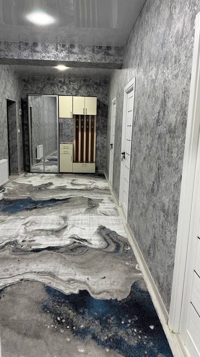 2 xonali kvartira sotiladi