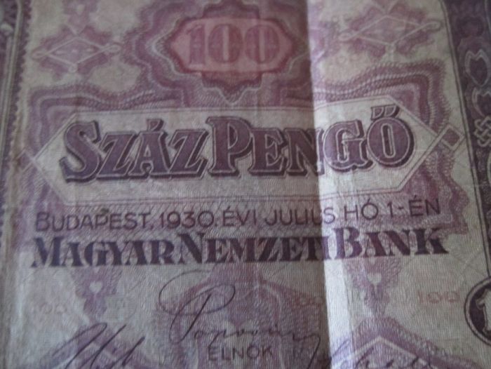 bani vechi de hartie - 100 dePengo