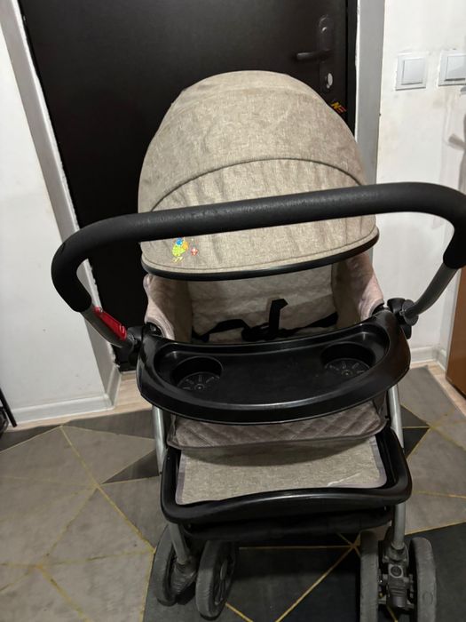 Коляска в хорошем состояние б/у