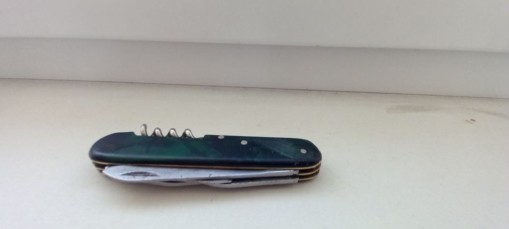 Джобно ножче В.Т.