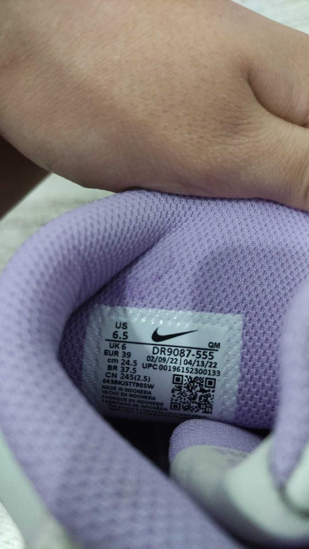 Adidași nike dama