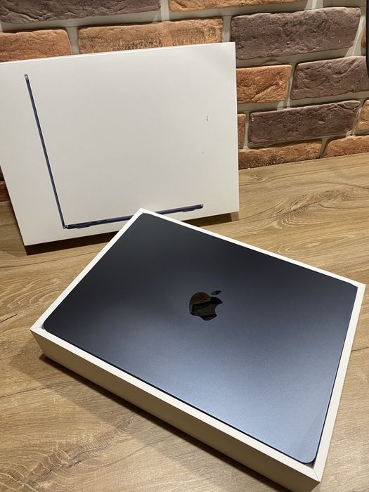 Macbook Air 16/256