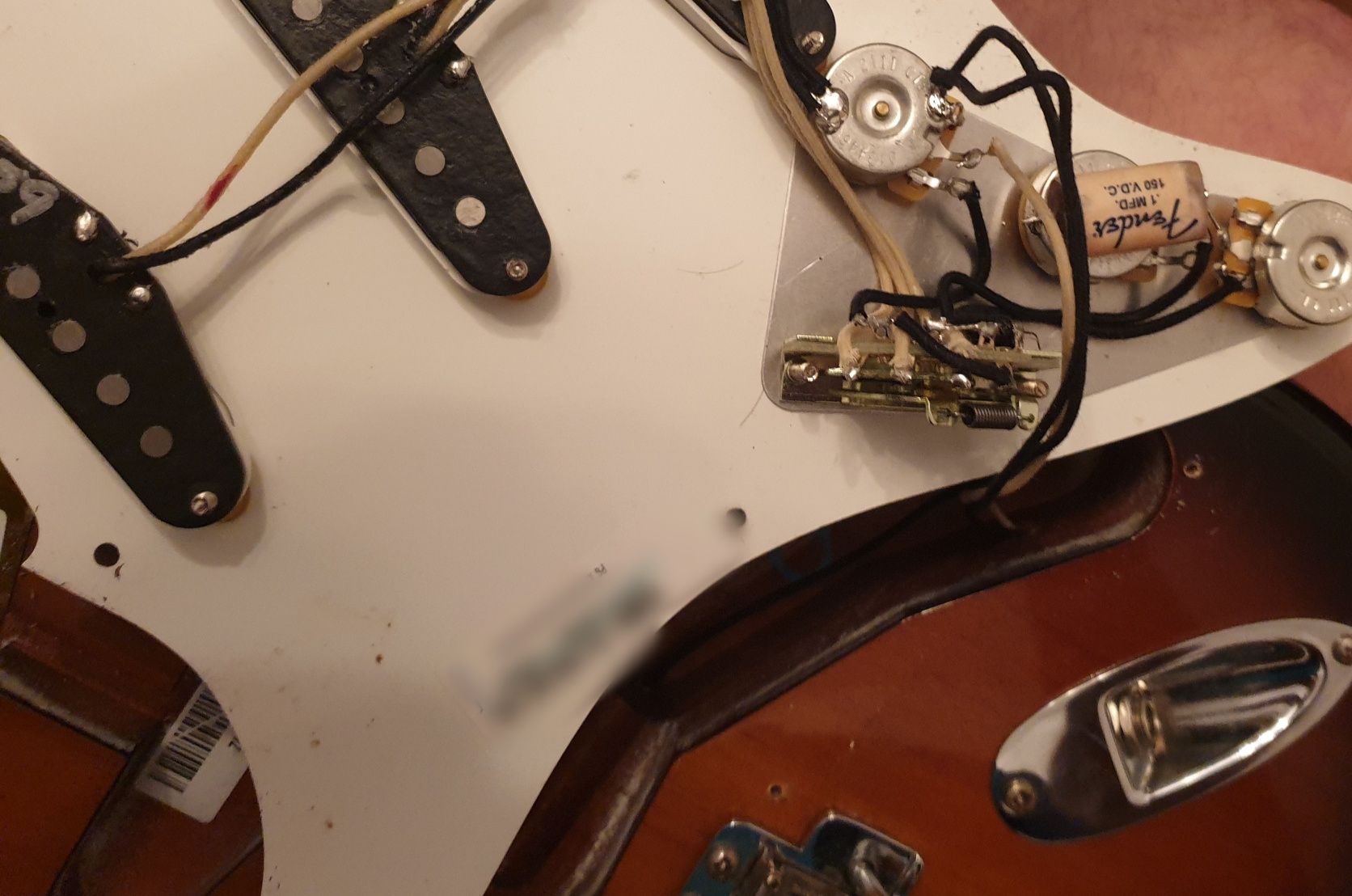 Reglaje Chitară Electrică, Acustică & Bass + Service Electronică