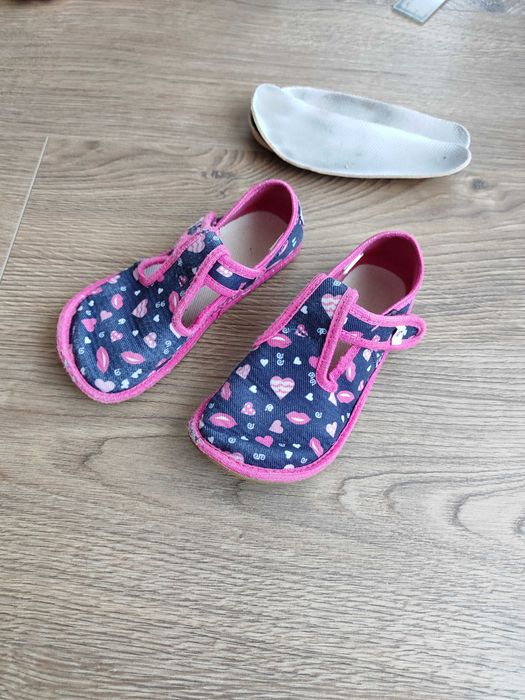 Ходене на босо- Детски пантофки