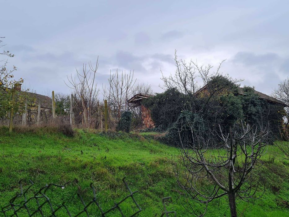 КЪЩА с.Брест обл. Плевен