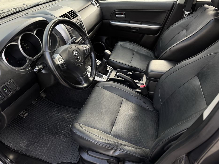 Suzuki grand vitara 2012 1.9ddis 129cp 4x4 adus din Germania