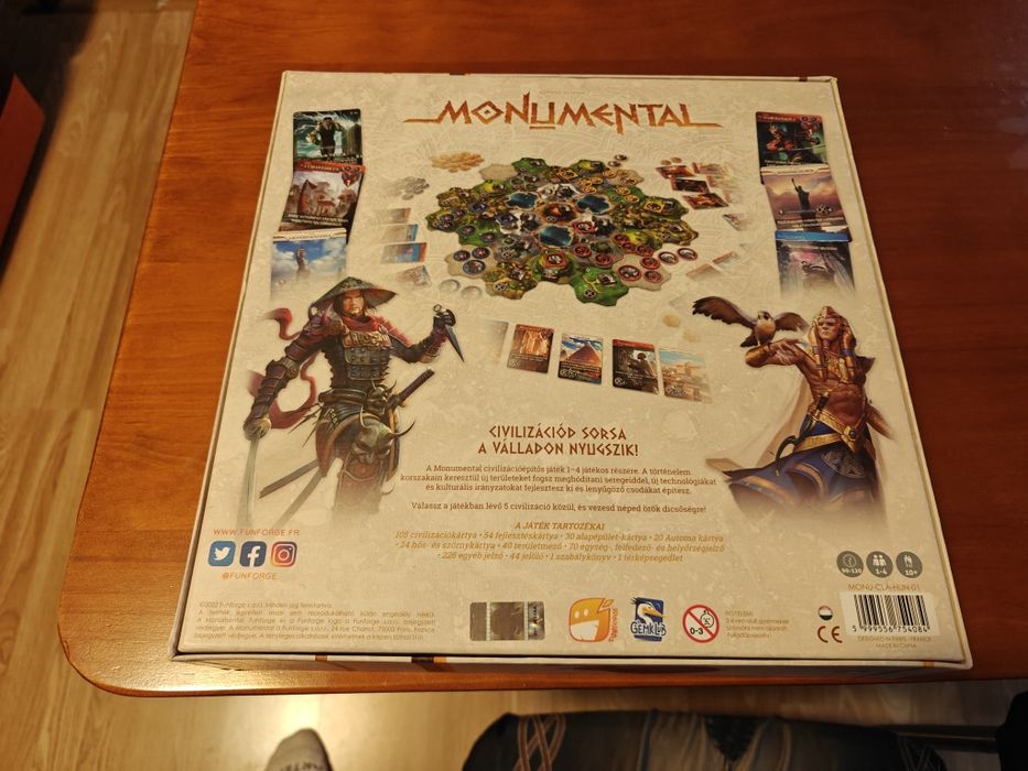 Joc de societate monumental.