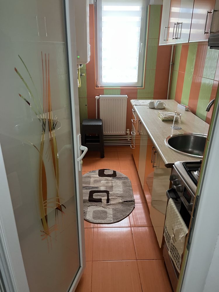 Apartament 2 camere de inchiriat