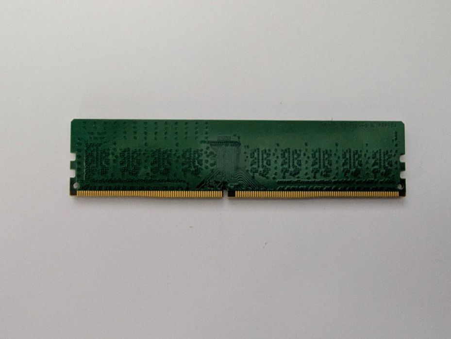 Memorie Crucial 4GB DDR4, 2400MHz, CL17, 1.2v, Garantie 24 luni!