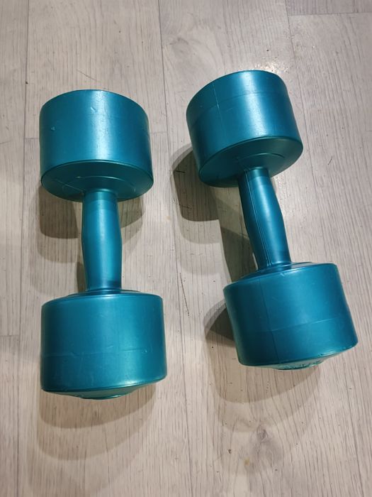 Продам Гантели  3 кг