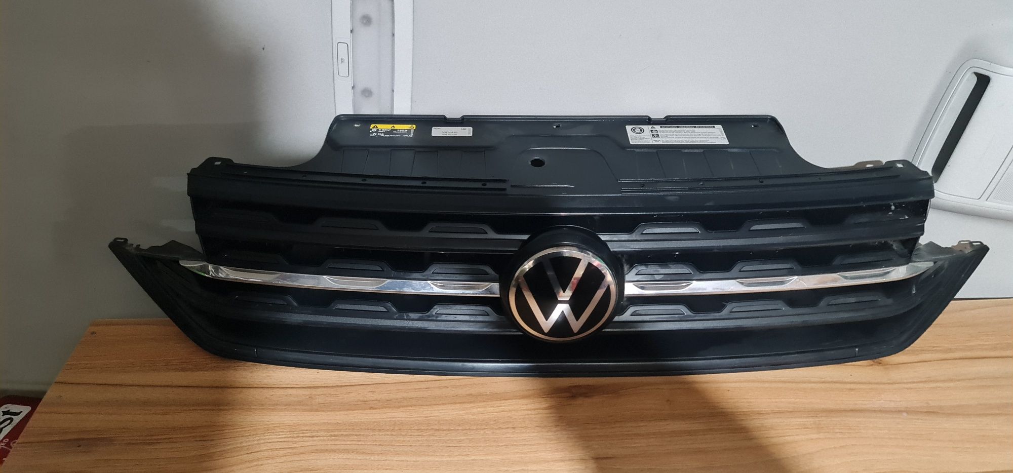 Grila centrala radiator VW T Cross / TCCROSS