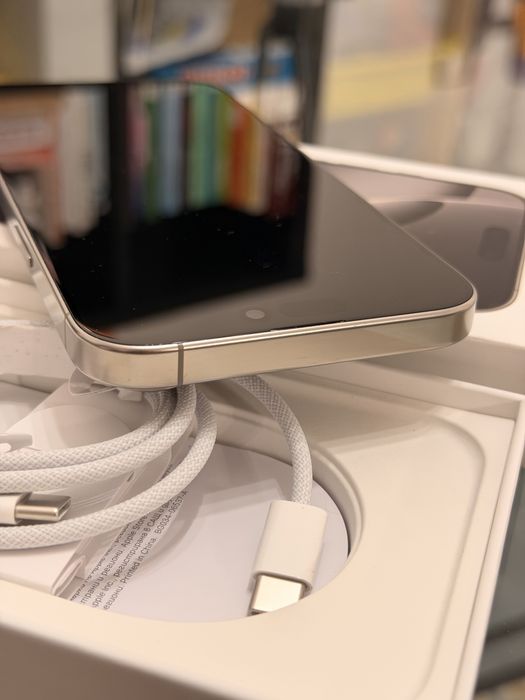 Iphone 16 Pro max 256Gb - natural titanium - garantie impecabil