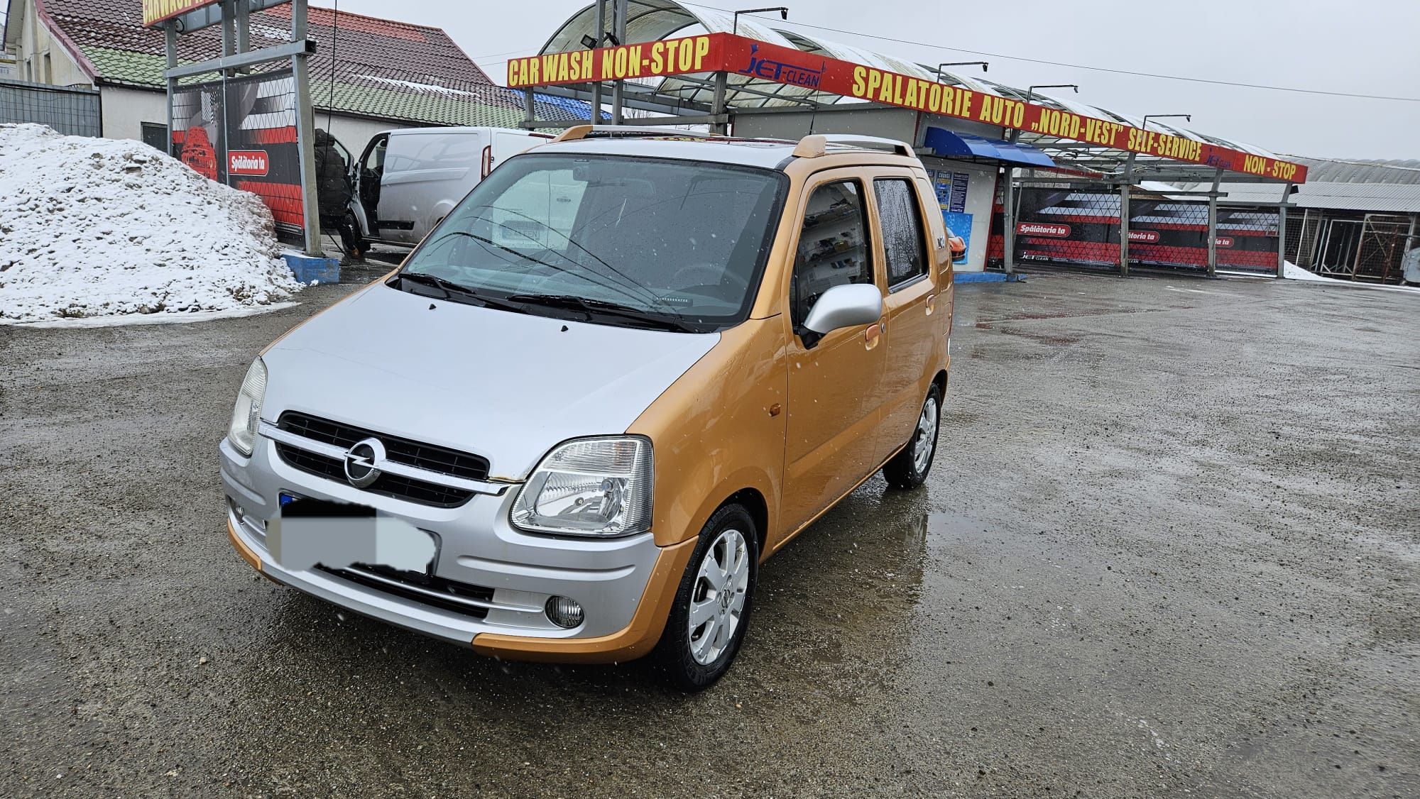 Vând Opel agila 2002