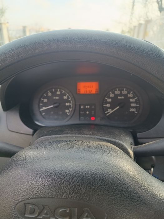 Vând Dacia Logan 1,4 GPL, an de  fabricație 2005