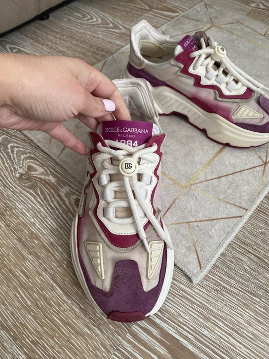 Vand adidasi dolce& gabbana originali