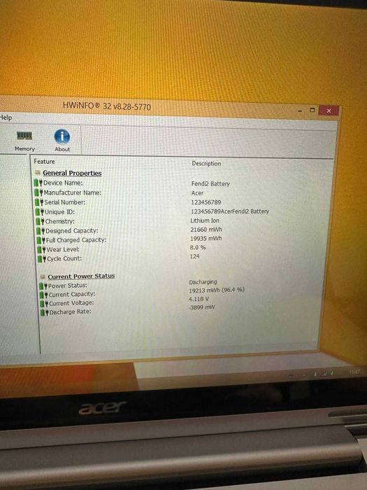 Laptop Acer ca o Tableta 2 in 1 cu tastatuta cu ecran cu TouchScreen