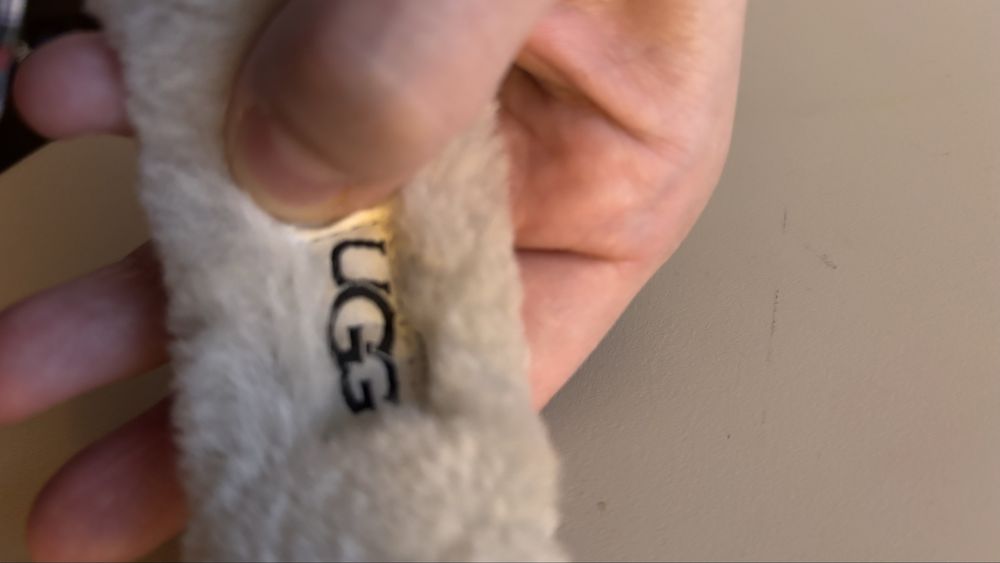 Casti pentru iarna UGG