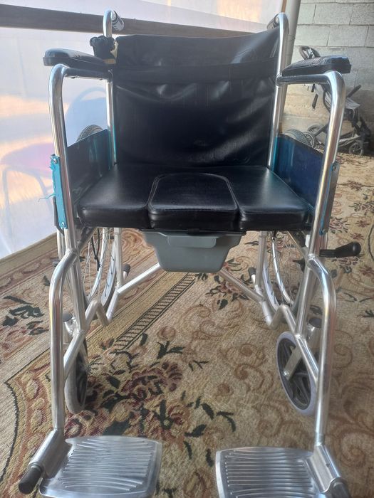 Инвалидной коляска